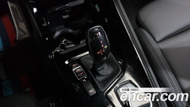 BMW X1 (F48) xDrive 18d M Sport 2020 — фото 9