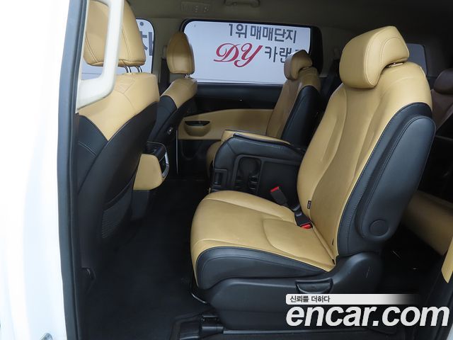 Kia Carnival (IV) Diesel 11-Seater Prestige 2022 — фото 6