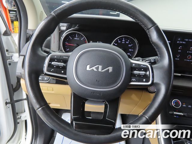 Kia Carnival (IV) Diesel 11-Seater Prestige 2022 — фото 8