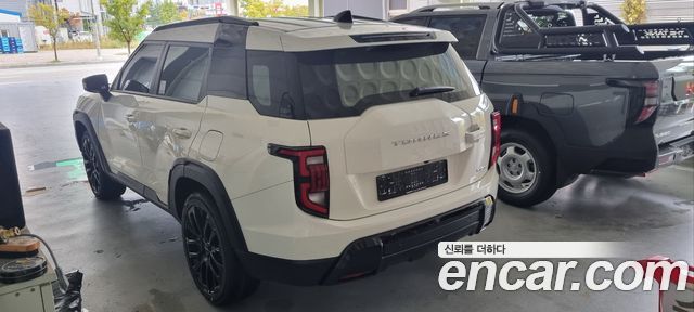 KG Mobility (SsangYong) Torres Gasoline 1.5 2WD Black Edge 2026 — фото 4