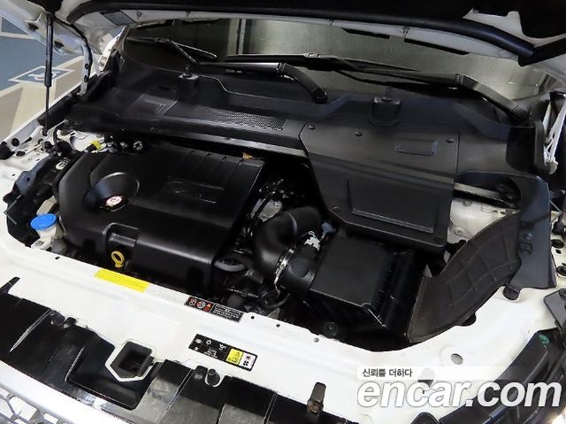 Land Rover Discovery Sport 2.0 TD4 HSE Luxury 2017 — фото 23