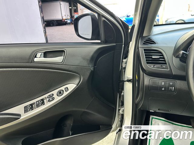 Hyundai Accent (New) 1.4 VVT Modern 2016 — фото 15
