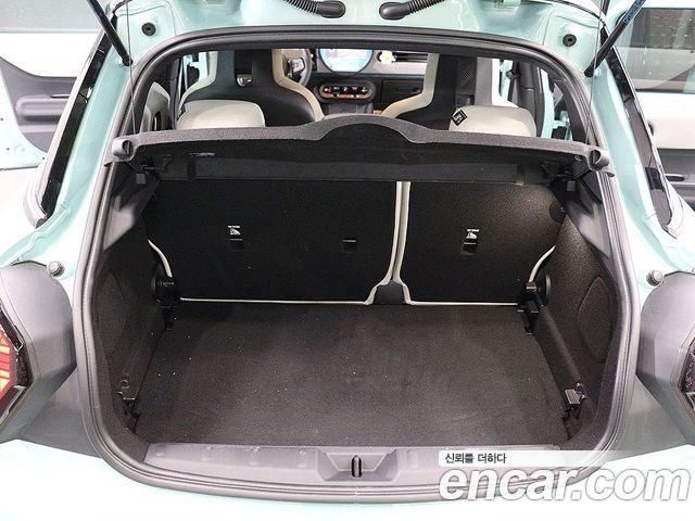 MINI Cooper S (IV) 5 Door Favoured 2025 — фото 5