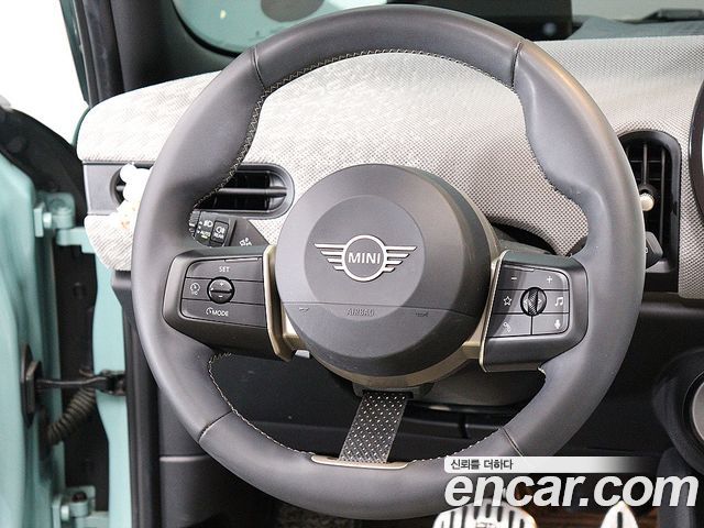 MINI Cooper S (IV) 5 Door Favoured 2025 — фото 19