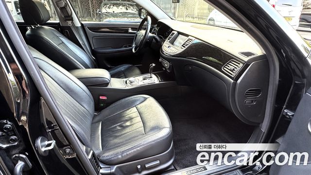 Hyundai Genesis BH330 Premium Standard 2013 — фото 16
