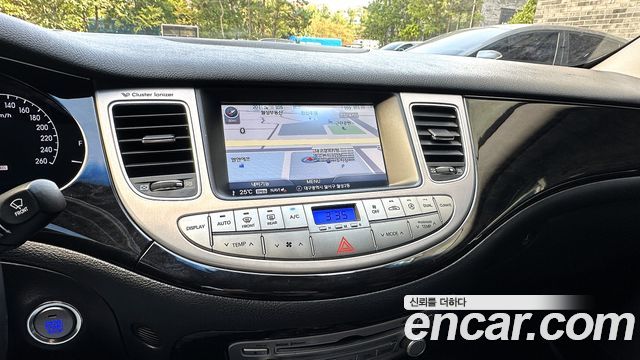 Hyundai Genesis BH330 Premium Standard 2013 — фото 19