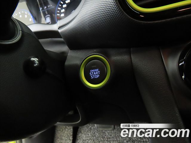 Hyundai Kona 1.6 Turbo 2WD FLUX Premium Special 2019 — фото 10