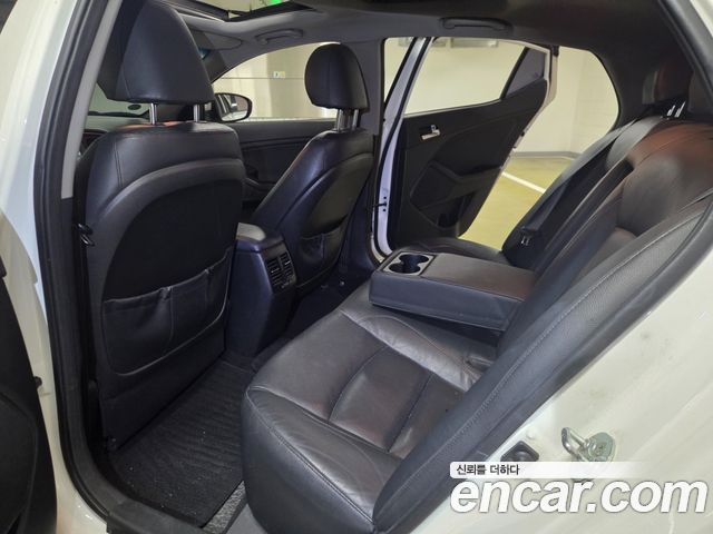 Kia K5 W Special 2015 — фото 15