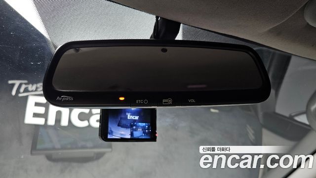 Hyundai Grand Starex 12-Seater Wagon CVX Premium 2013 — фото 19