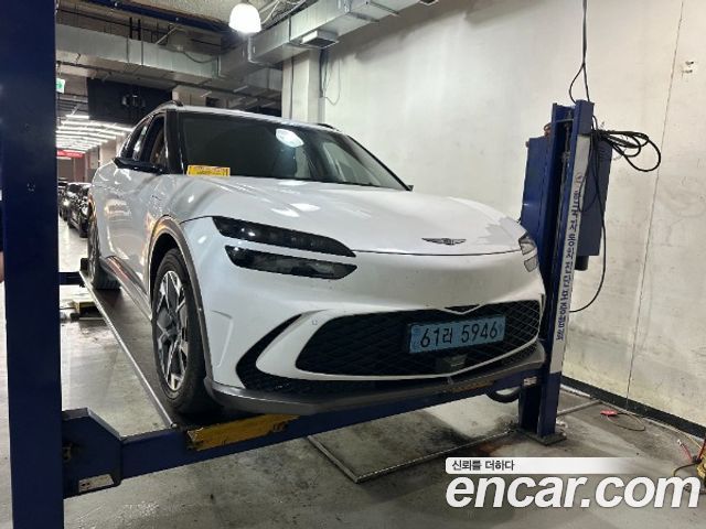 Genesis GV60 Standard