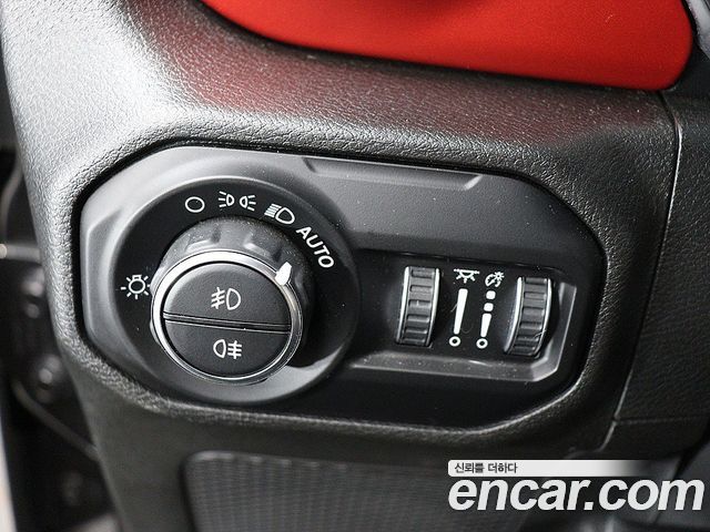 Jeep Wrangler (JL) 2.0 Rubicon Power Top 4Door 2019 — фото 16