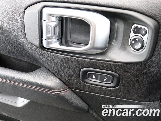 Jeep Wrangler (JL) 2.0 Rubicon Power Top 4Door 2019 — фото 17