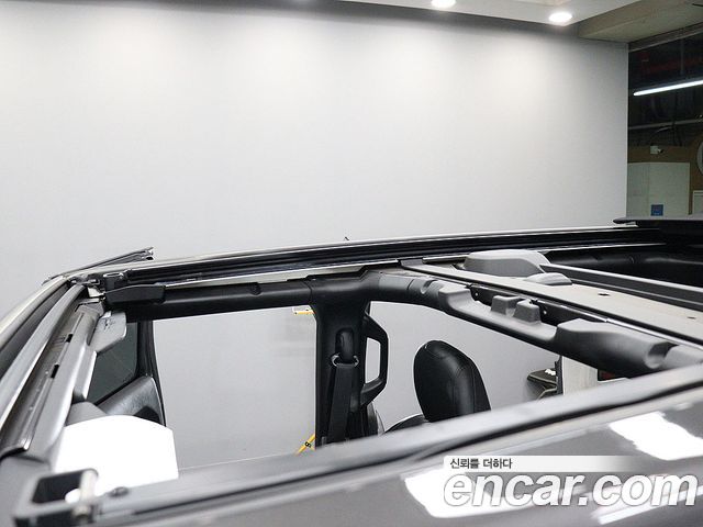 Jeep Wrangler (JL) 2.0 Rubicon Power Top 4Door 2019 — фото 18