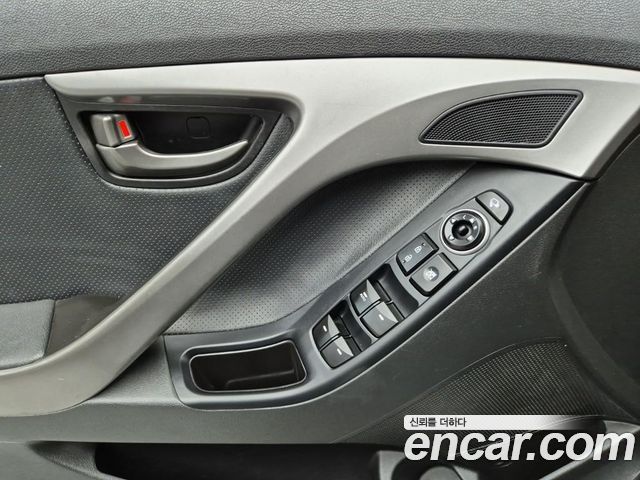 Hyundai Avante (MD) M16 GDI Avenue 2014 — фото 21