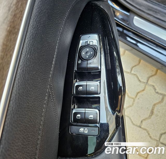 Kia K5 (III) 2.0 LPI Signature 2020 — фото 11