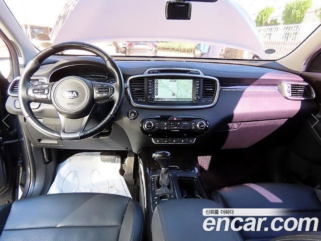 Kia Sorento Diesel 2.0 2WD Noblesse 2015 — фото 7