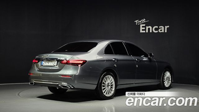 Mercedes-Benz E-Class (W213) E250 Exclusive 2022 — фото 2