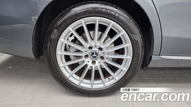 Mercedes-Benz E-Class (W213) E250 Exclusive 2022 — фото 5