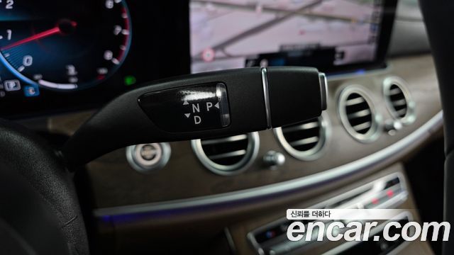 Mercedes-Benz E-Class (W213) E250 Exclusive 2022 — фото 9