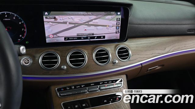 Mercedes-Benz E-Class (W213) E250 Exclusive 2022 — фото 17