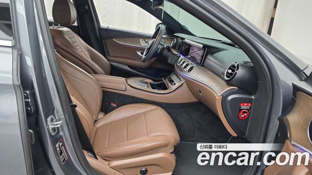 Mercedes-Benz E-Class (W213) E250 Exclusive 2022 — фото 32