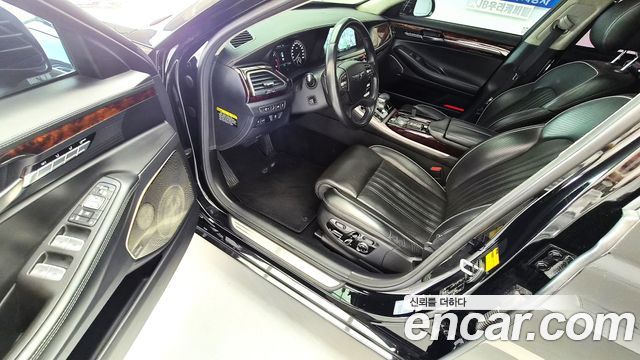 Genesis EQ900 5.0 GDI AWD Prestige 2017 — фото 23