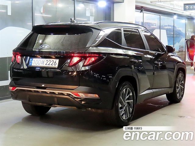 Hyundai Tucson (NX4) Diesel 2.0 2WD Premium 2022 — фото 4