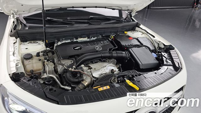 Mercedes-Benz GLB-Class (X247) GLB250 4MATIC 2021 — фото 6