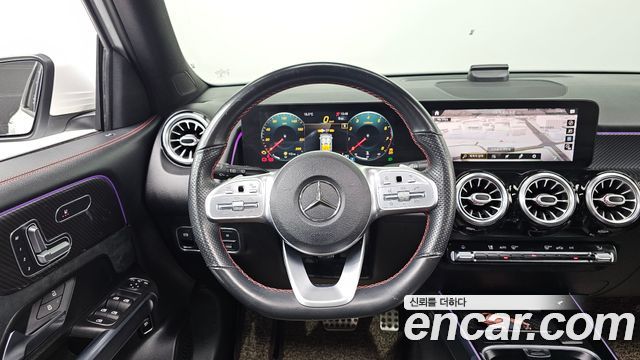 Mercedes-Benz GLB-Class (X247) GLB250 4MATIC 2021 — фото 12