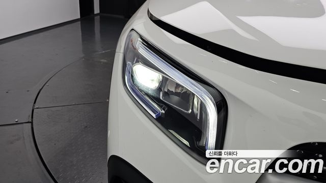 Mercedes-Benz GLB-Class (X247) GLB250 4MATIC 2021 — фото 22