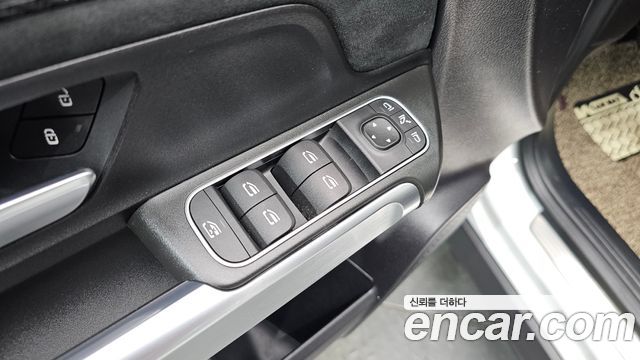 Mercedes-Benz GLB-Class (X247) GLB250 4MATIC 2021 — фото 27
