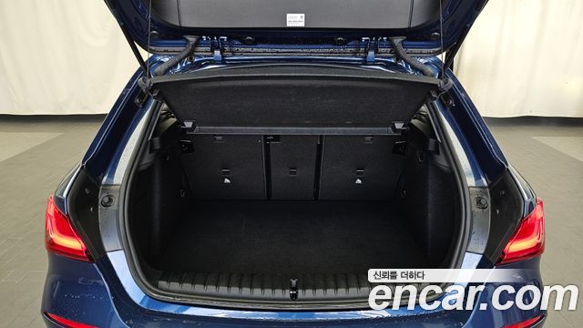 BMW 1 Series (F40) 118d Sport 2021 — фото 20