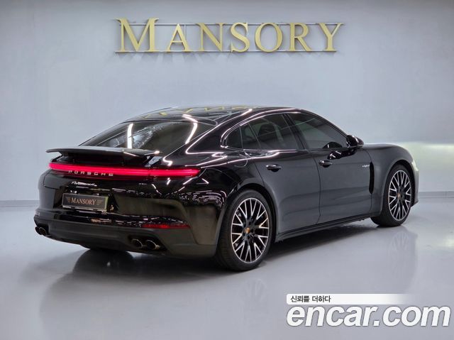 Porsche Panamera (976) 2.9 AWD E-Hybrid 2025 — фото 2
