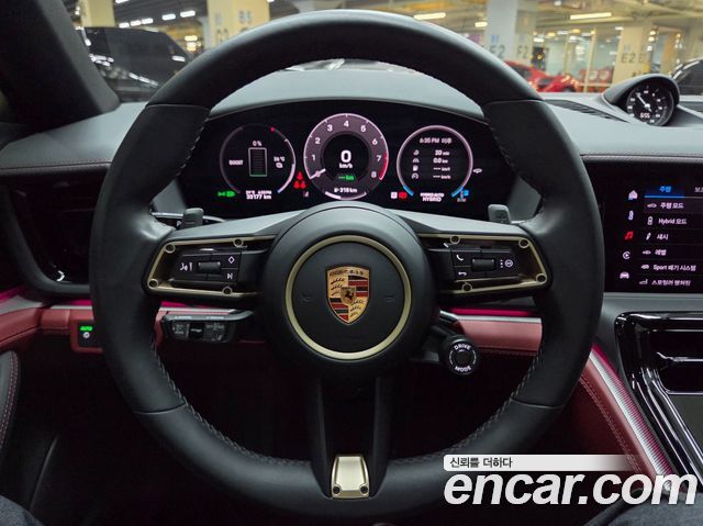 Porsche Panamera (976) 2.9 AWD E-Hybrid 2025 — фото 16