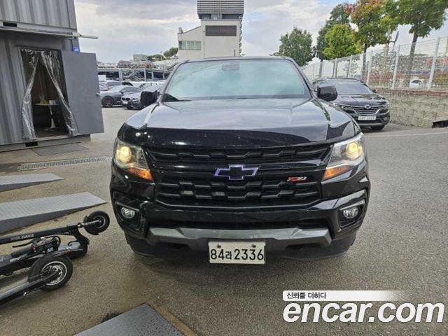 Chevrolet Real New Colorado 3.6 Z71-X Midnight 4WD