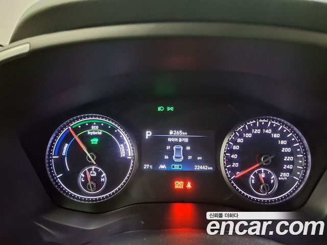 Hyundai Santa Fe HEV 1.6 2WD Exclusive 2023 — фото 10