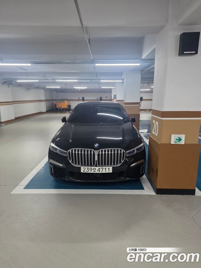 BMW 7 Series (G11) 730d xDrive M Sport