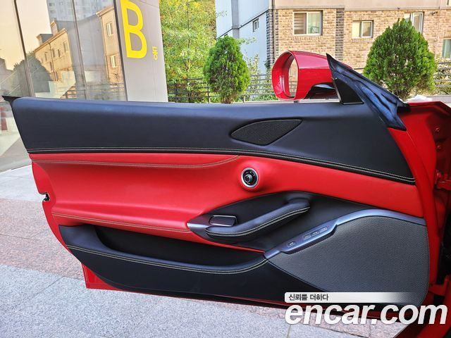 Ferrari Portofino 3.9 V8 2019 — фото 19