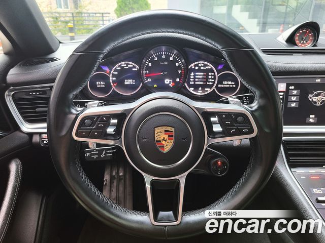 Porsche Panamera (971) 3.0 AWD 2018 — фото 7
