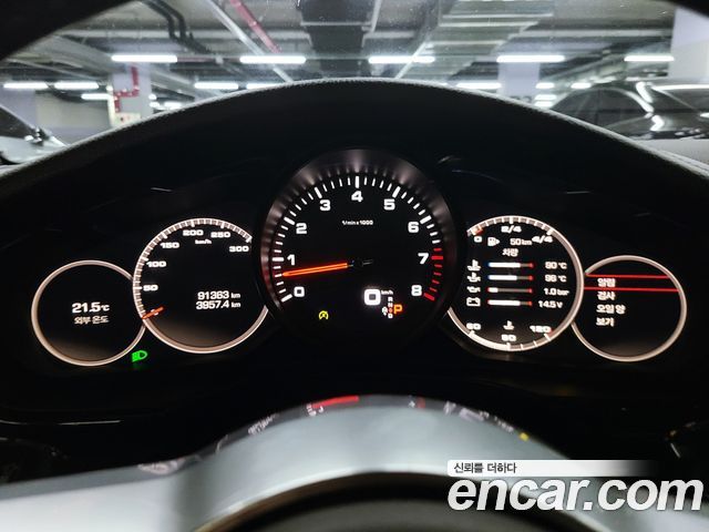 Porsche Panamera (971) 3.0 AWD 2018 — фото 8