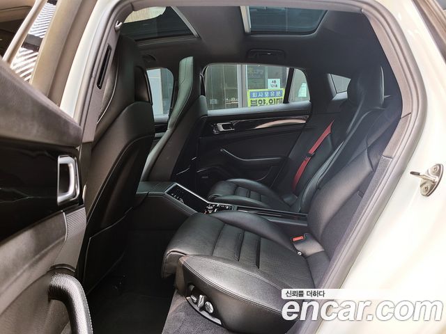 Porsche Panamera (971) 3.0 AWD 2018 — фото 20