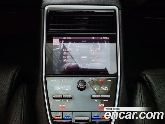 Porsche Panamera (971) 3.0 AWD 2018 — фото 21
