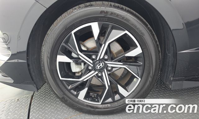 Hyundai Sonata The Edge (DN8) 2.0 Premium 2024 — фото 5