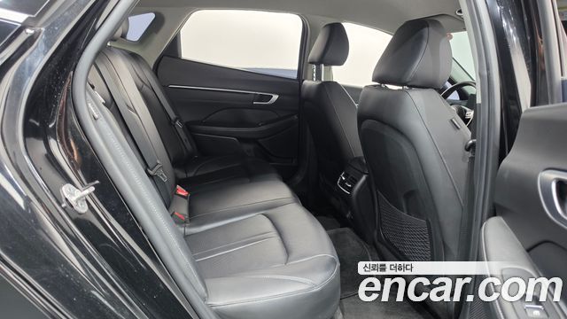 Hyundai Sonata The Edge (DN8) 2.0 Premium 2024 — фото 11