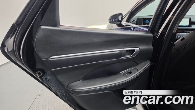 Hyundai Sonata The Edge (DN8) 2.0 Premium 2024 — фото 25