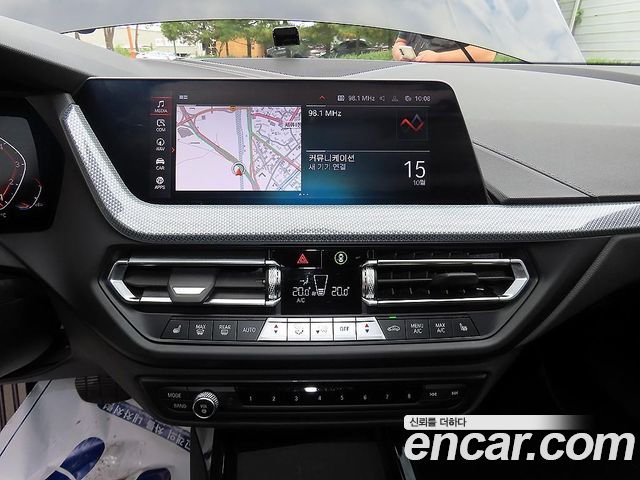 BMW 2 Series Gran Coupe (F44) 220i Sport 2023 — фото 24