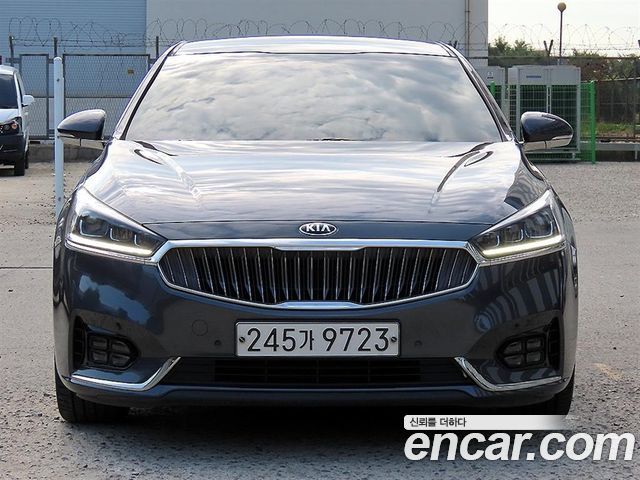 Kia K7 3.0 LPI Luxury (Rental Car)