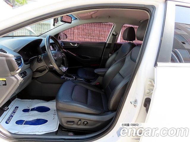 Hyundai Ioniq Hybrid Q 2016 — фото 5
