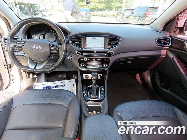 Hyundai Ioniq Hybrid Q 2016 — фото 7
