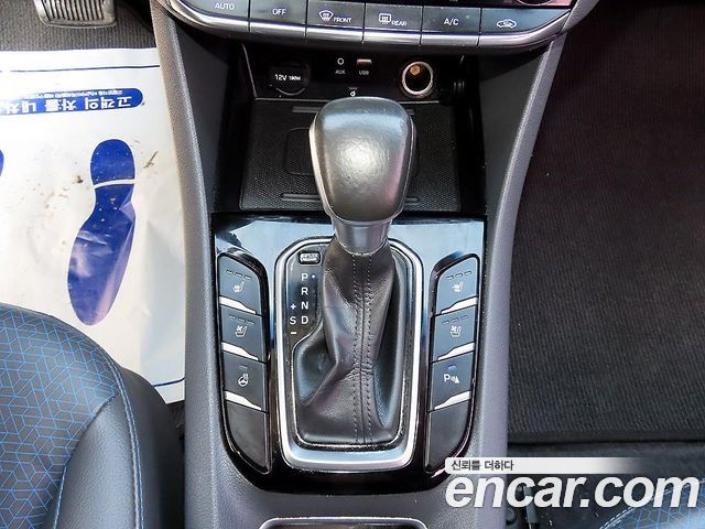 Hyundai Ioniq Hybrid Q 2016 — фото 10